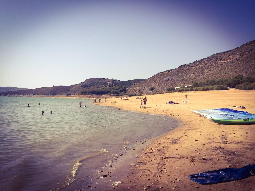 Camping Valdearenas Iznájar Buitenkant foto