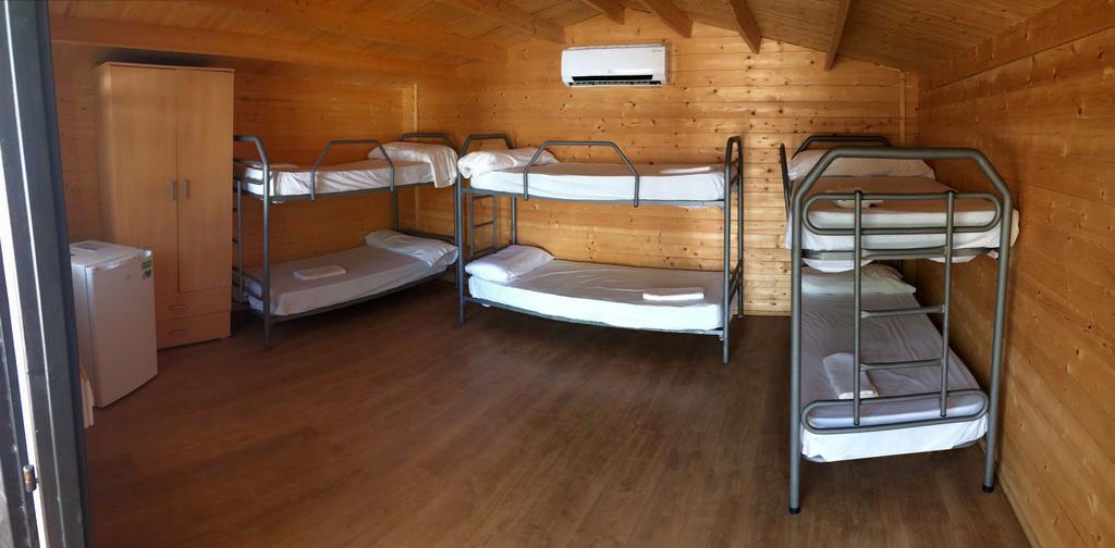 Camping Valdearenas Iznájar Buitenkant foto