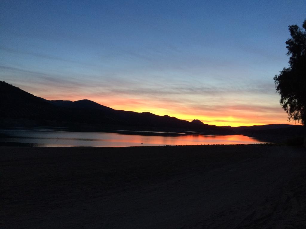 Camping Valdearenas Iznájar Buitenkant foto